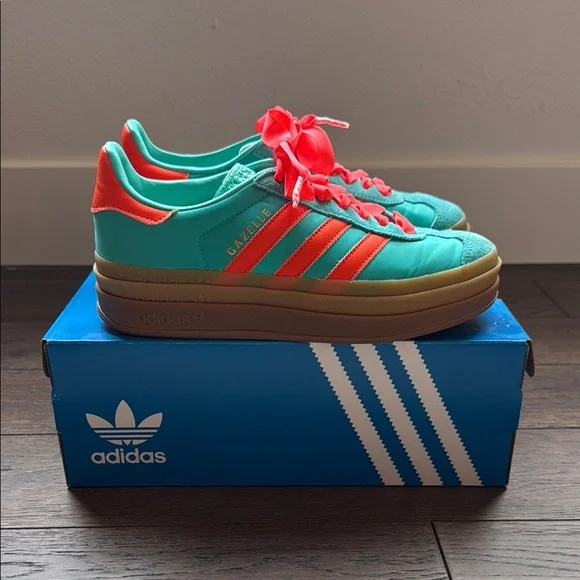 adidas gazelle silver green womens Adidas Kids' Samba Og Shoes main image 0